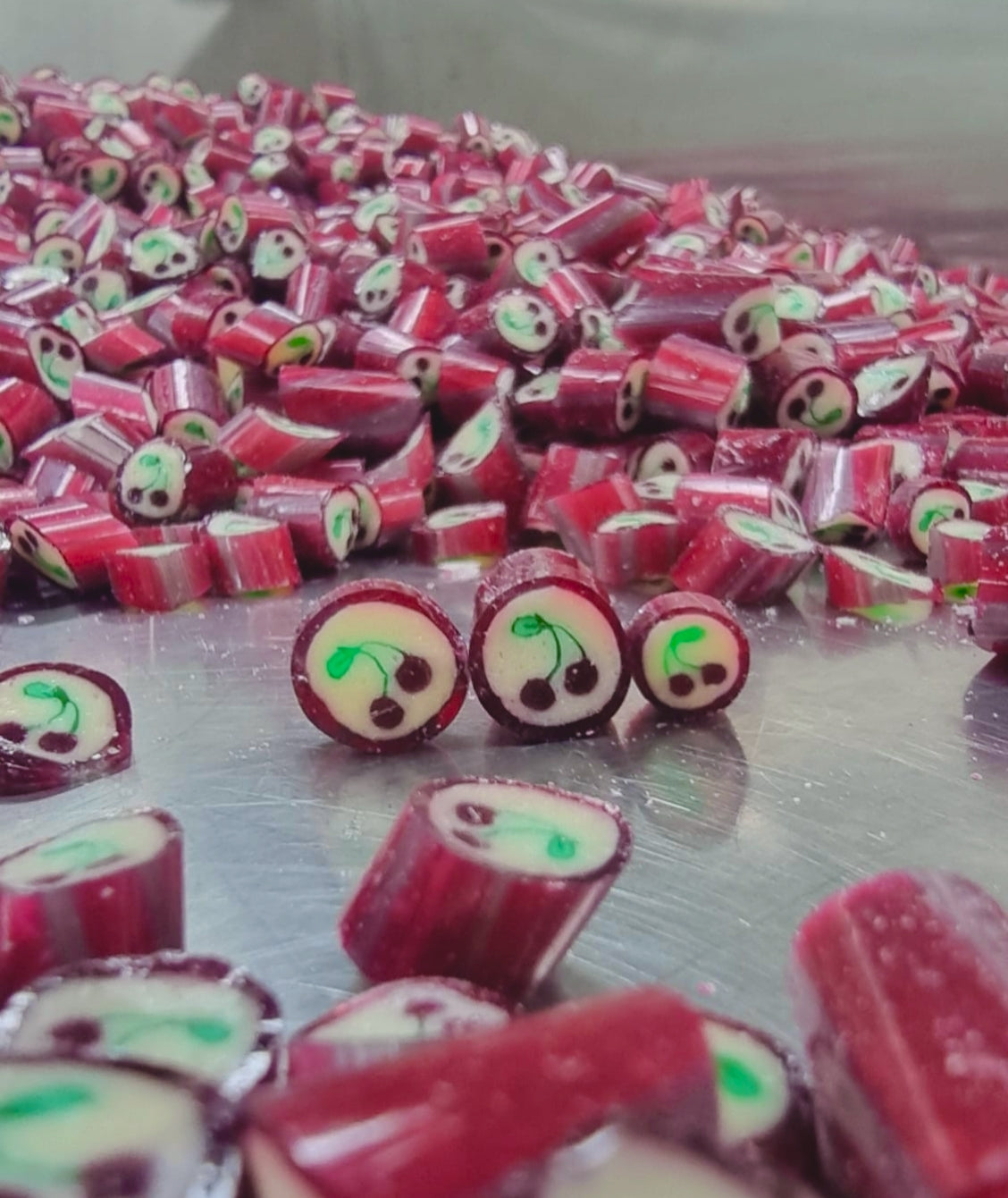 Bouncy Black Cherry -80g-